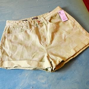 NWT Wild fable Women's shorts